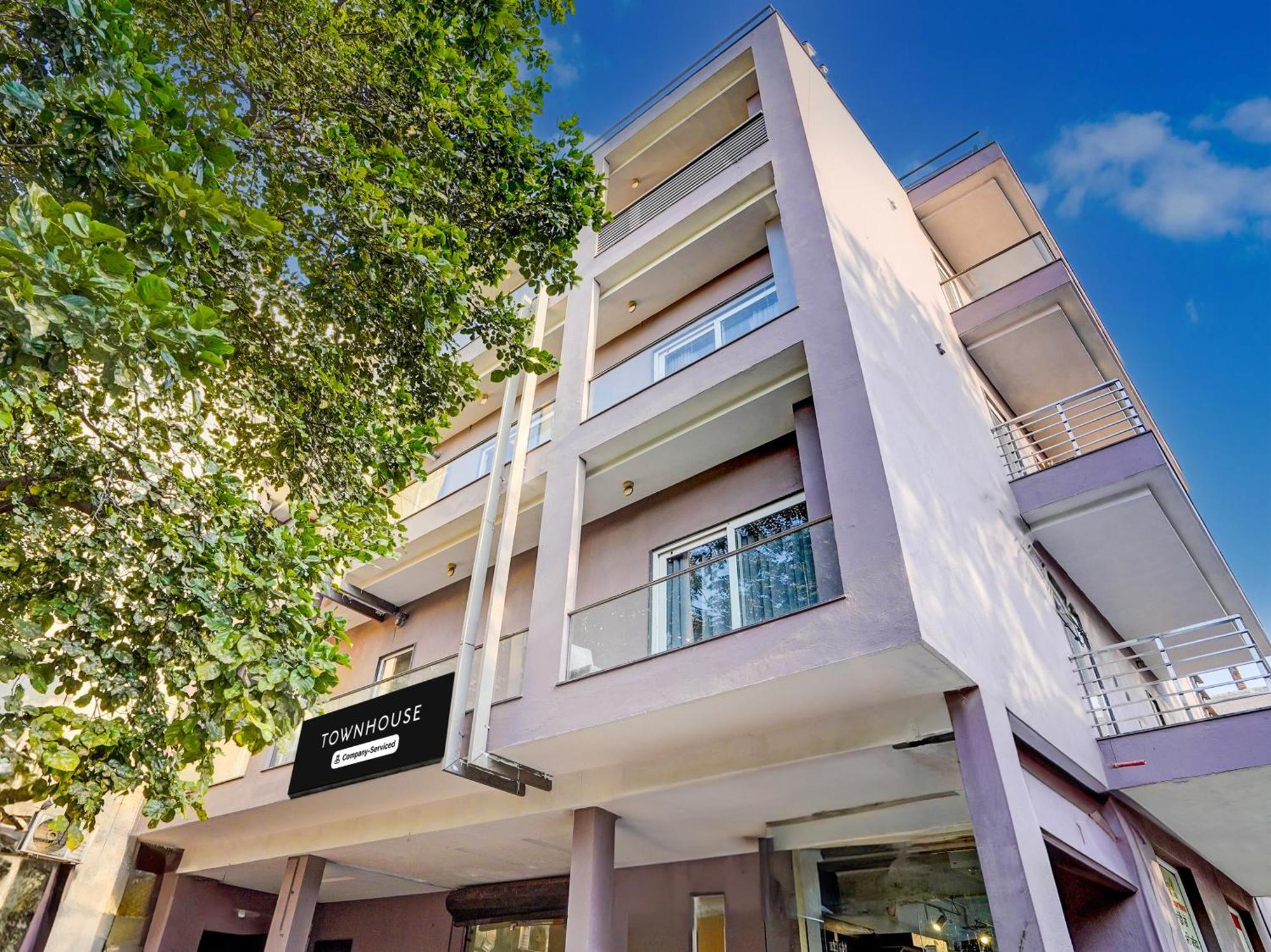 Готель Super Townhouse Pitampura West Enclave Делі Екстер'єр фото